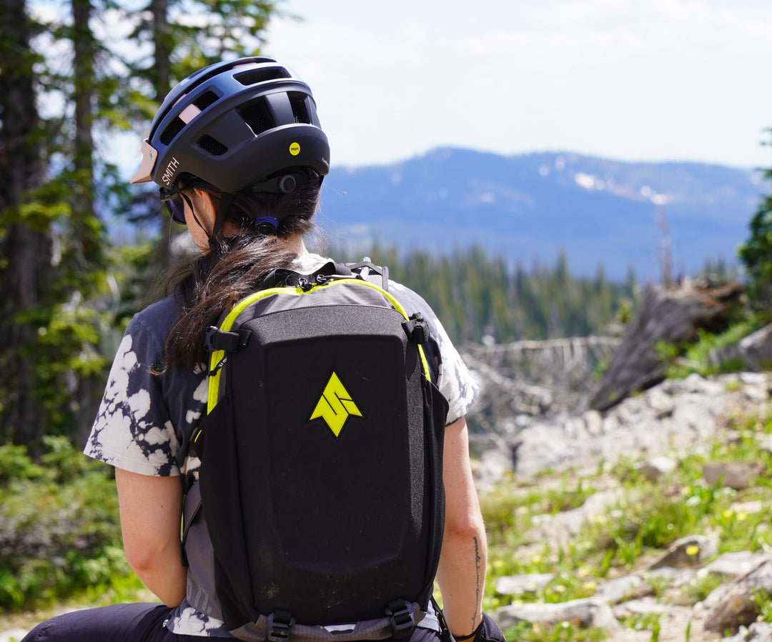 Hydration on the Go: Benefits of Using the Defender 15 Hydration Backpack